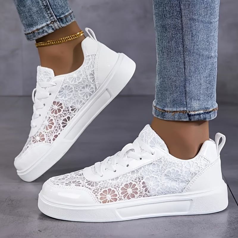 Pizzo | Sneakers con pizzo floreale